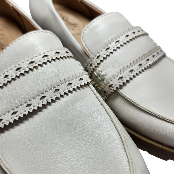 Life Stride Cream Oxford Loafers with Brown Sole Size 7 - Picture 8 of 10